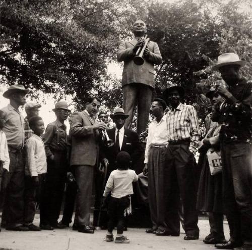 Danny Thomas and (to the right) the "Mayor of Beale Street," Matthew Thornton, Sr. at W.C. Handy Statue, Handy Park, Memphis
