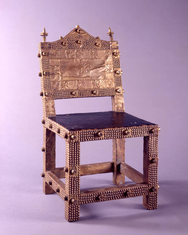 Throne Chair