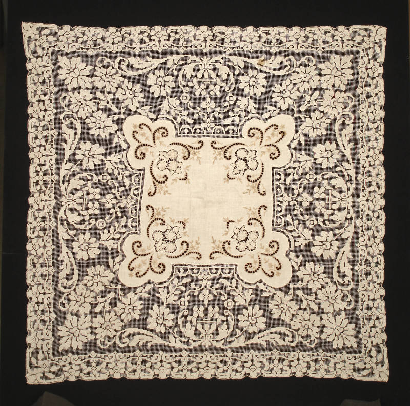 Table Scarf