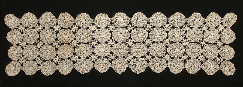 Table Scarf