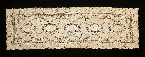 Table Scarf