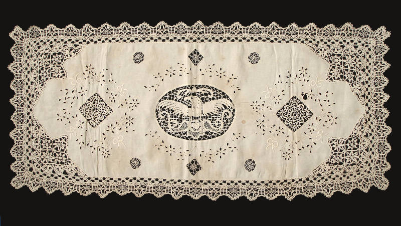 Table Scarf