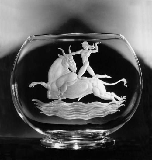 Steuben Glass Inc., a division of Corning Glass Works