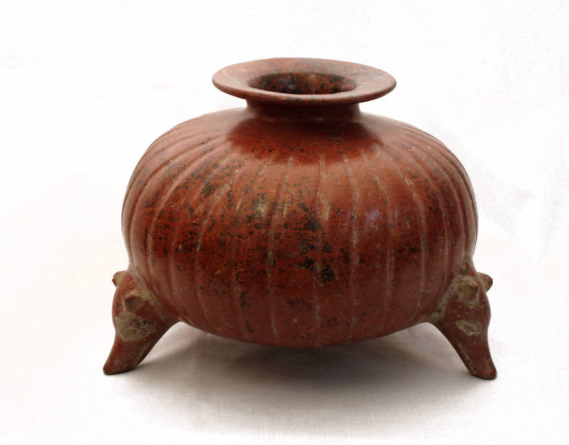 Comala Pumpkin Bowl with Armadillo-Head Feet