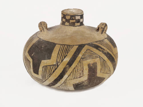 Reserve Black-on-White Vessel